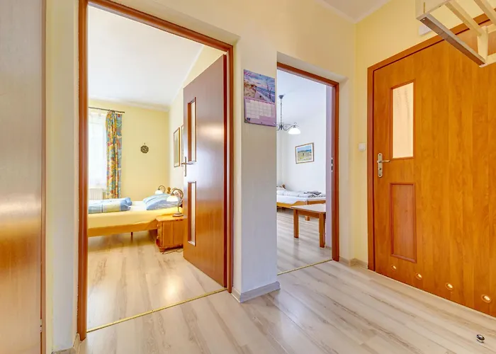 Nad Lomniczka-3 By Interhome Apartment Karpacz